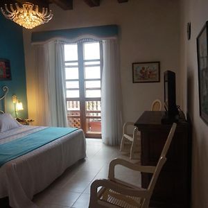 Mini Suite